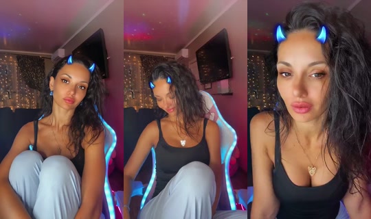 adi_curly's Stream - Jul 27, 2026, 11:35 PM