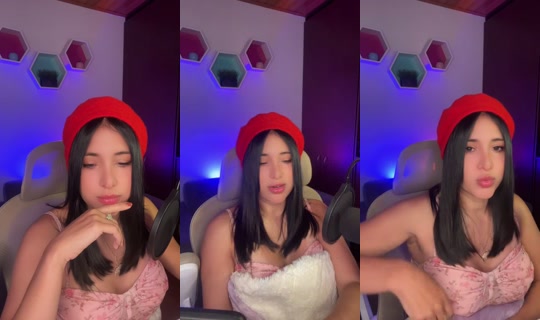 adrianabloom's Stream - Jul 29, 2026, 12:25 PM