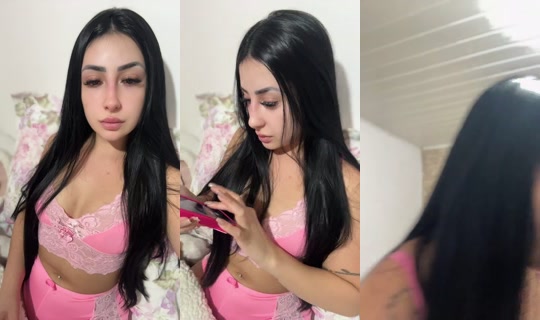 anna1221's Stream - Aug 3, 2026, 1:51 AM