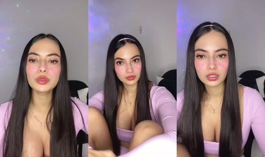 as.anni's Stream - Jul 28, 2026, 4:19 AM