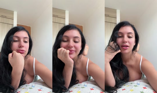 chica14's Stream - Aug 6, 2026, 1:25 PM
