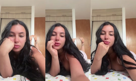 chica14's Stream - Aug 9, 2026, 12:54 PM