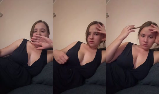 elaskyeyes's Stream - Jul 15, 2026, 9:33 PM