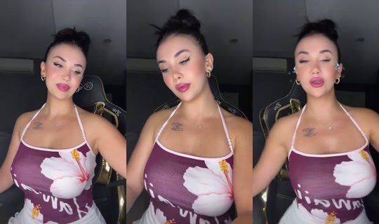 handesra's Stream - Aug 6, 2026, 8:04 PM