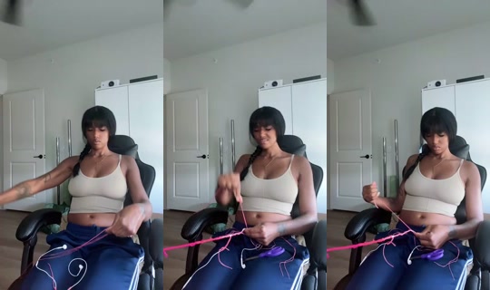 linglee's Stream - Jul 30, 2026, 12:09 AM