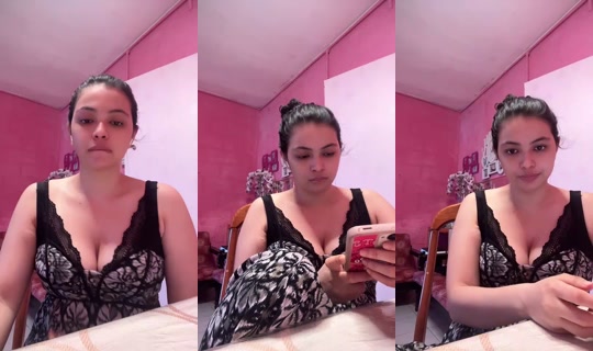puterisahda's Stream - Aug 4, 2026, 12:14 AM