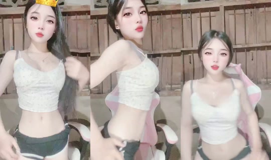 qwertyuuiopasdfh's Stream - Aug 4, 2026, 10:04 PM