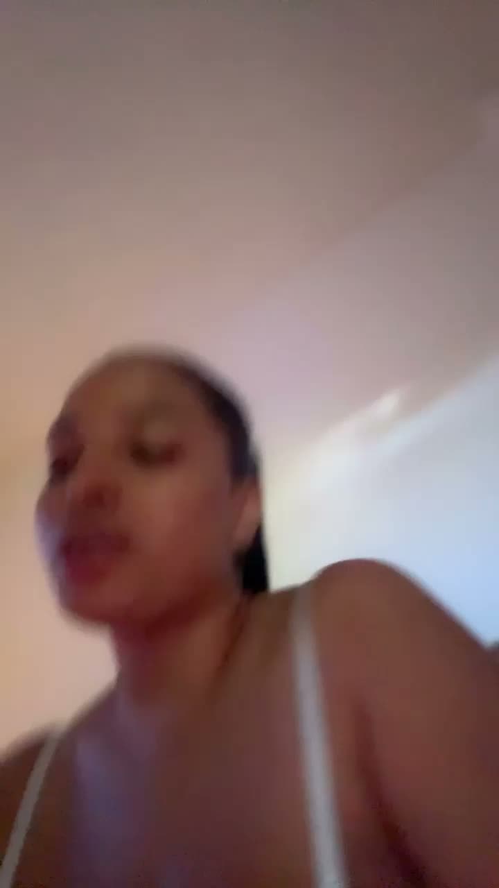 1605078000451196929