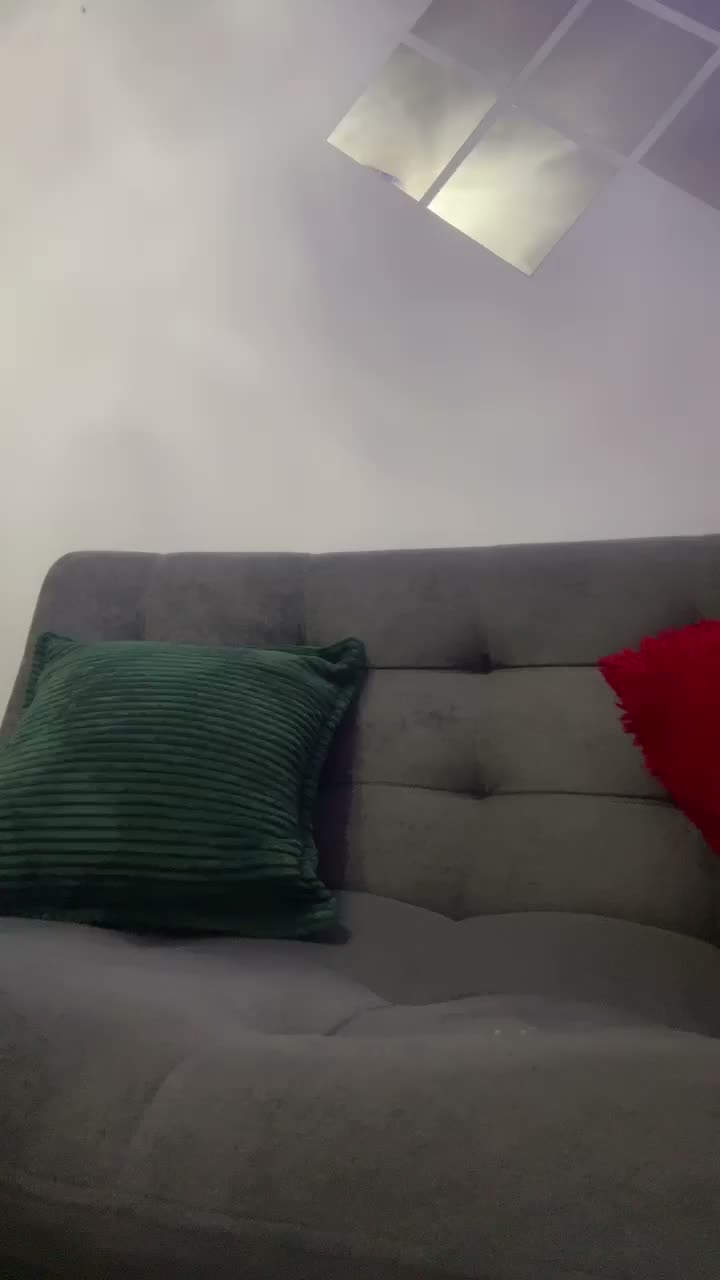 1842713690510774273
