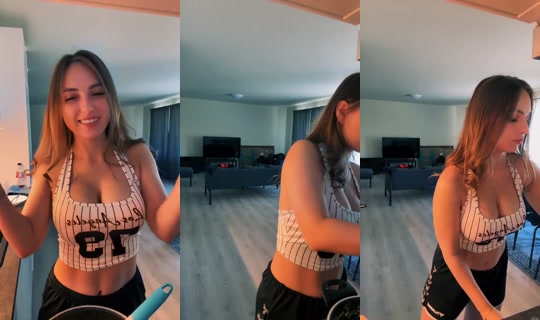 Stream de 2003542753439493121 – 11 août 2026, 8:56