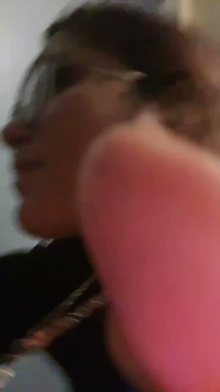 2032316228877627393