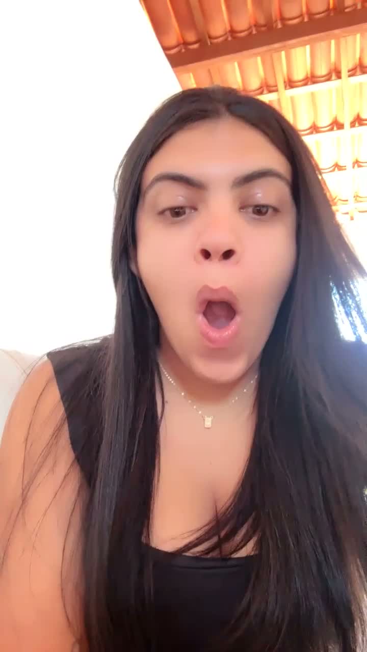2035399082369992705