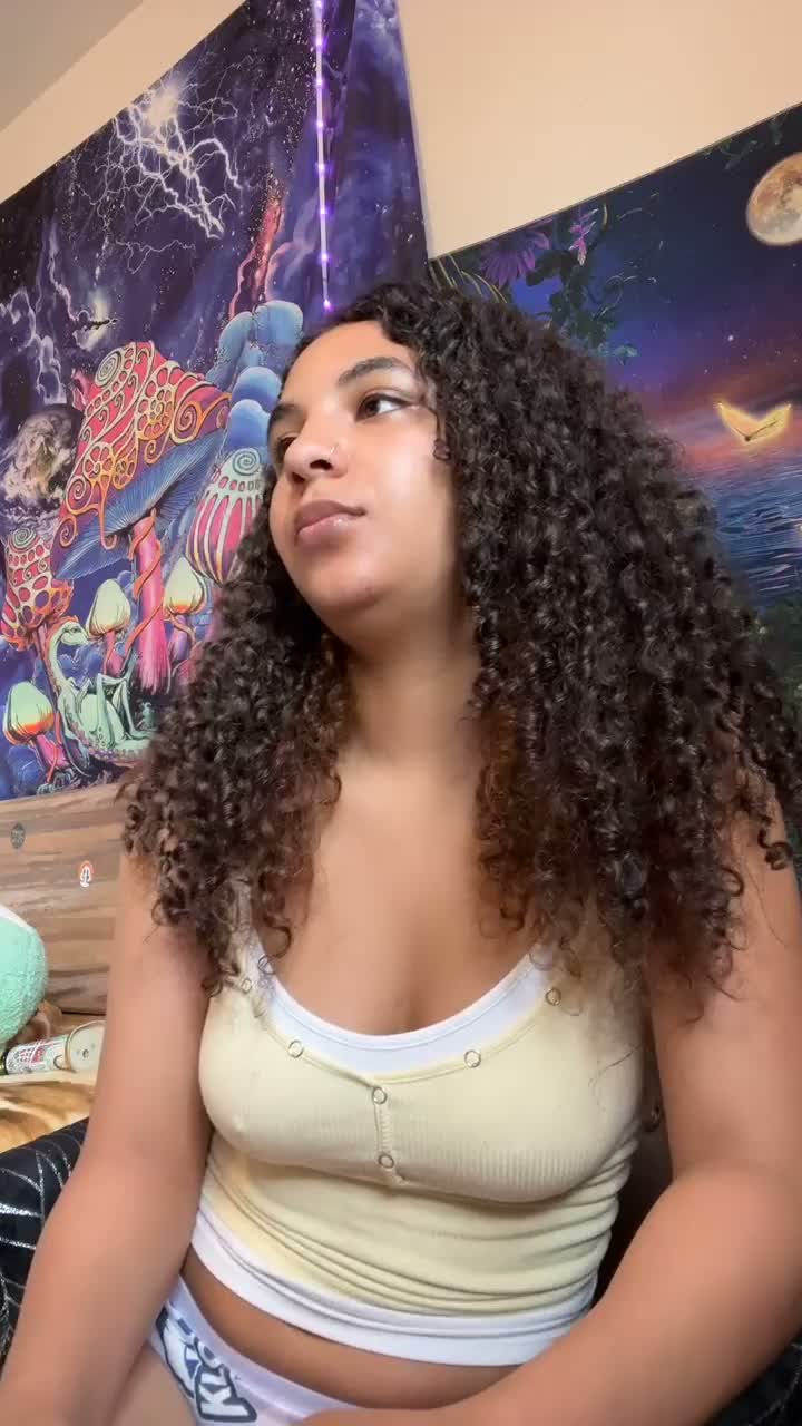 2060461060840174593