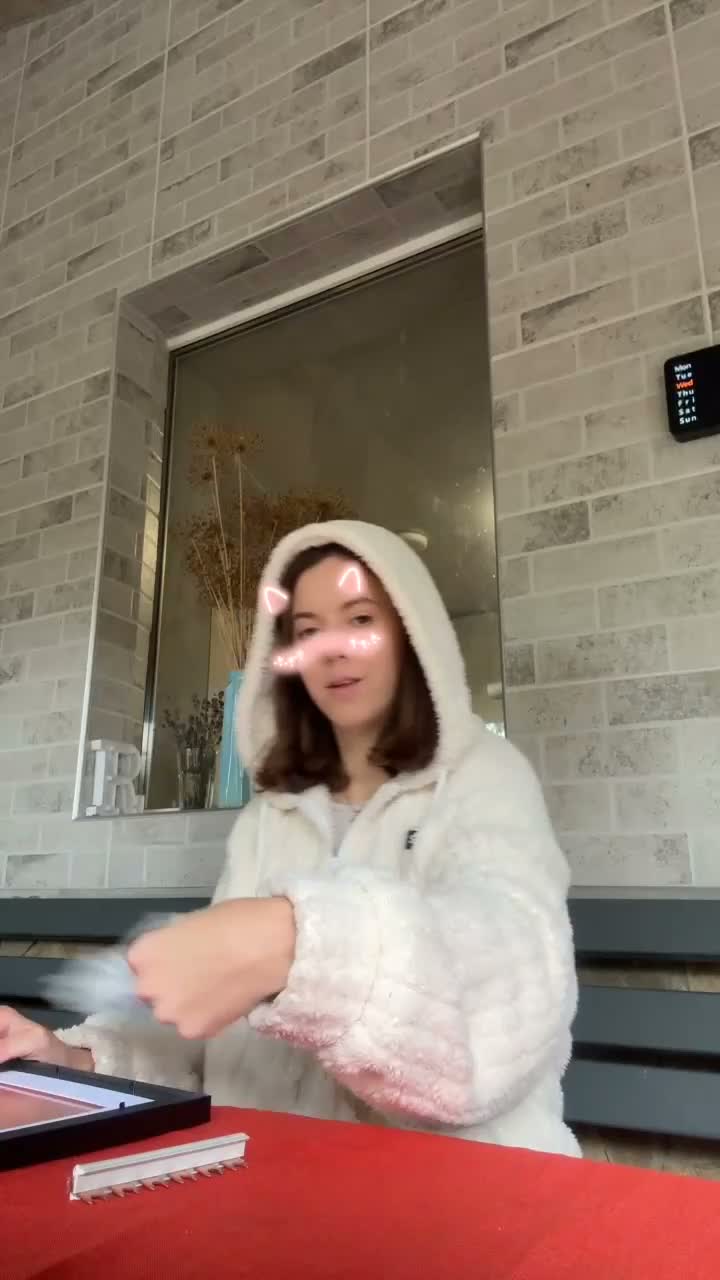 2069482522153463809