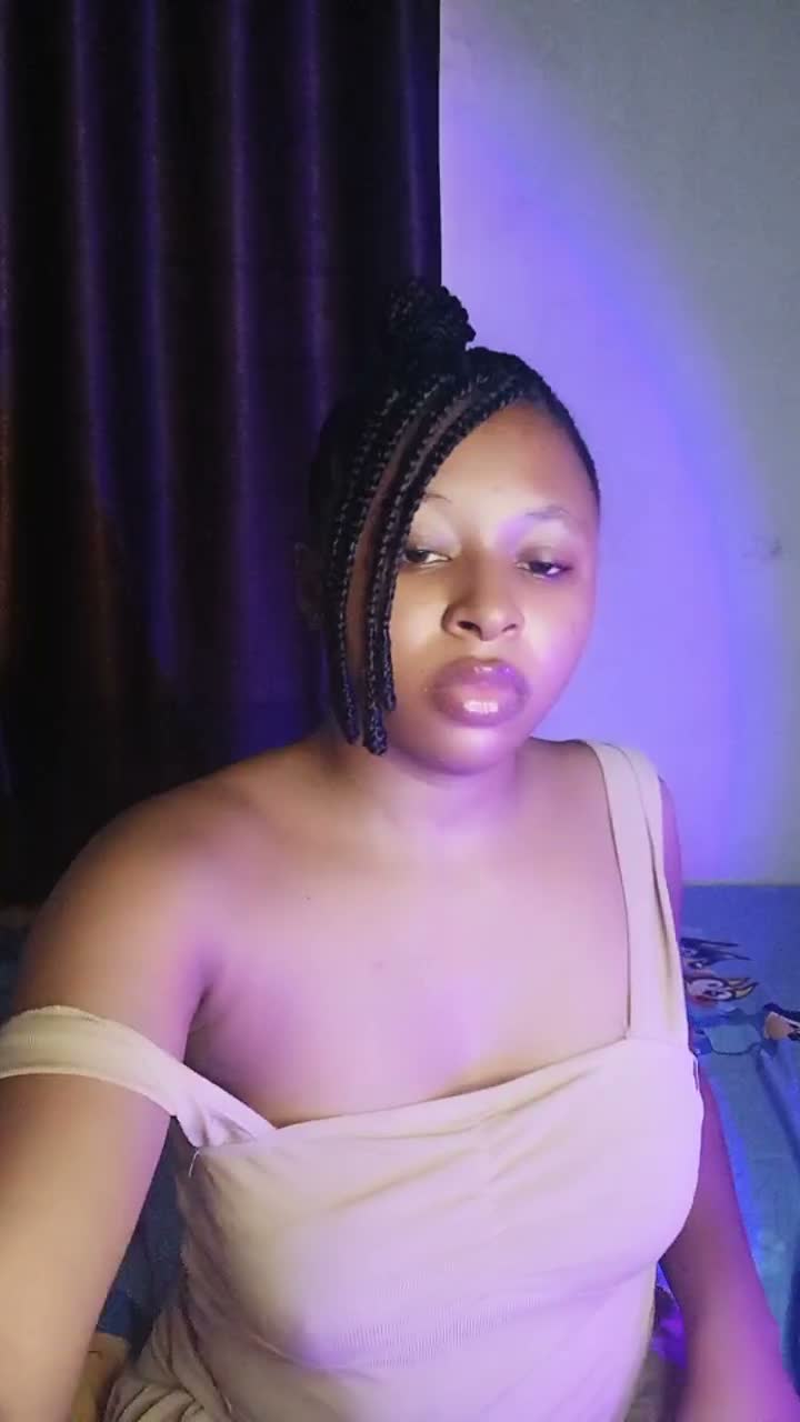 2069855158437101569
