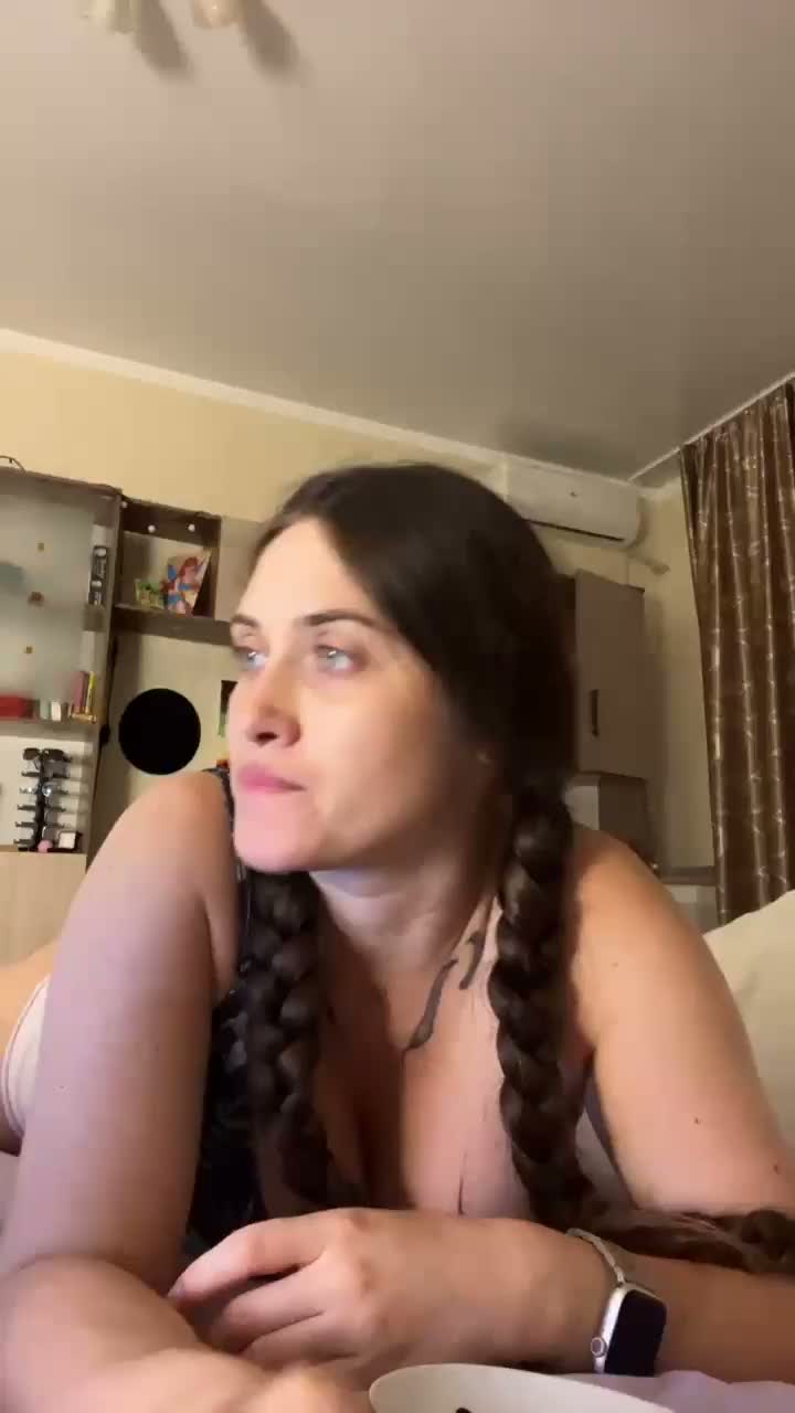 2077752748569572353