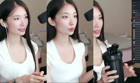 nahyunworld 的直播 - 2026年10月22日 7:39