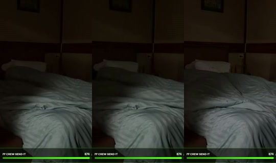 robertovstheworld's Stream - Oct 22, 2026, 11:49 PM