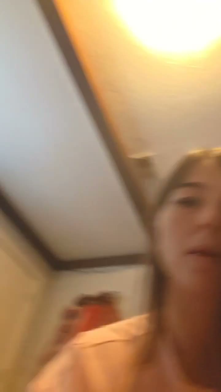 1026496494812930048