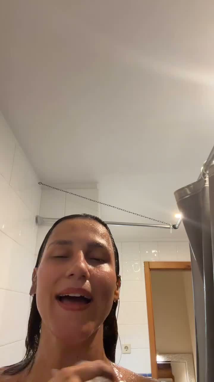 1098653604308459520