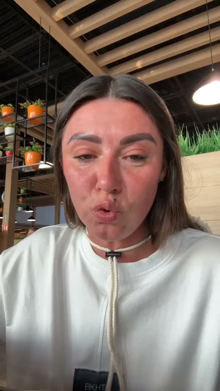 1298257985604296705