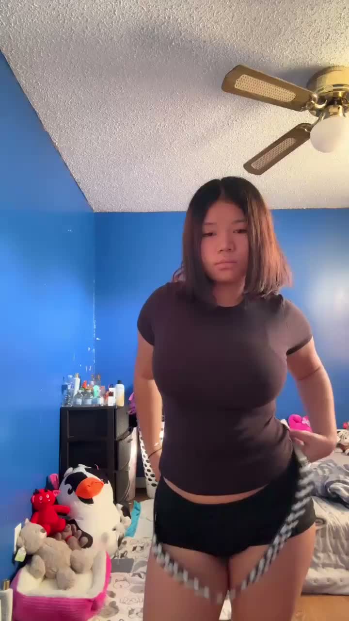 1860350018983350273