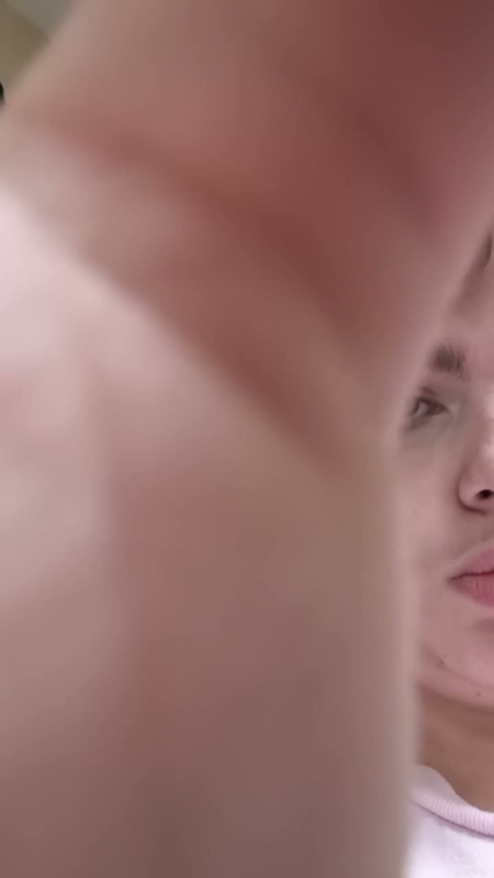 2050978650731427841
