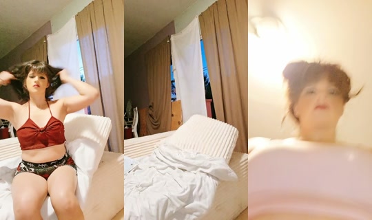 2062790511020903425's Stream - Aug 9, 2026, 3:14 AM