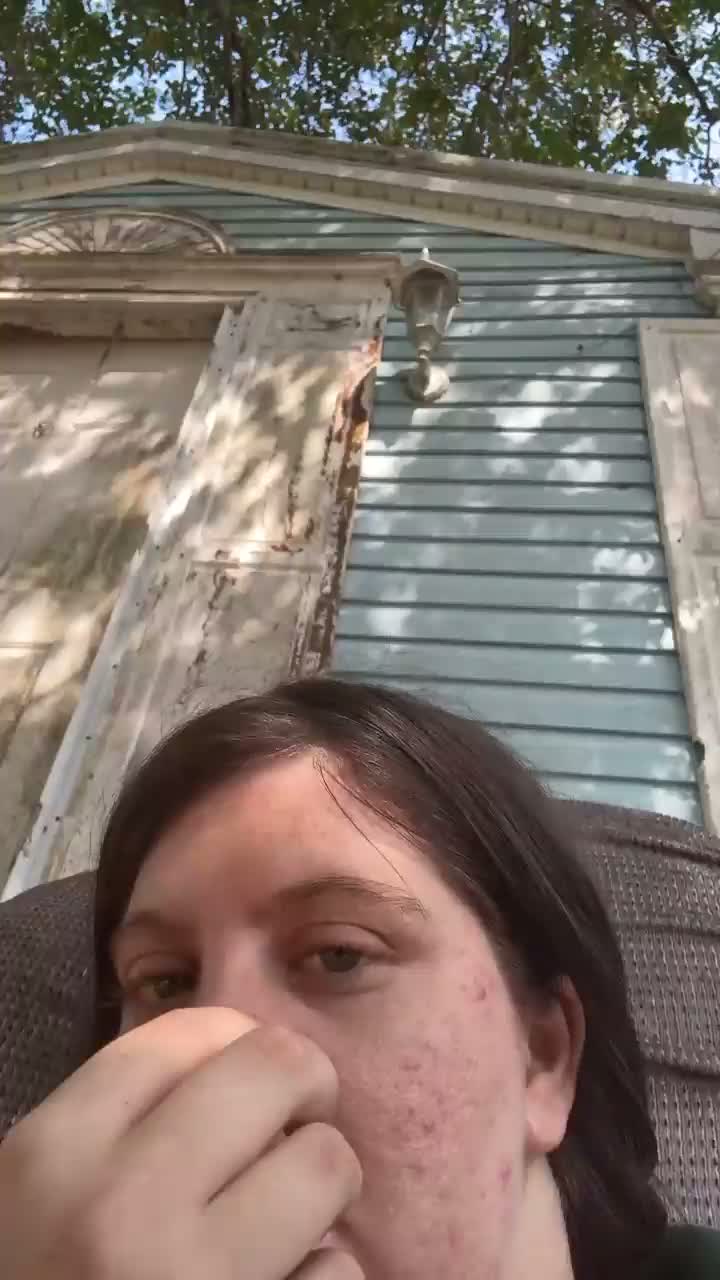 2069961225963782145