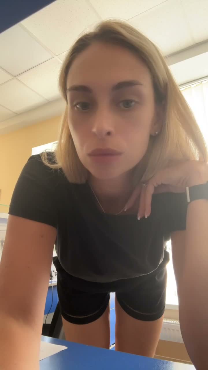 2082026309333867521