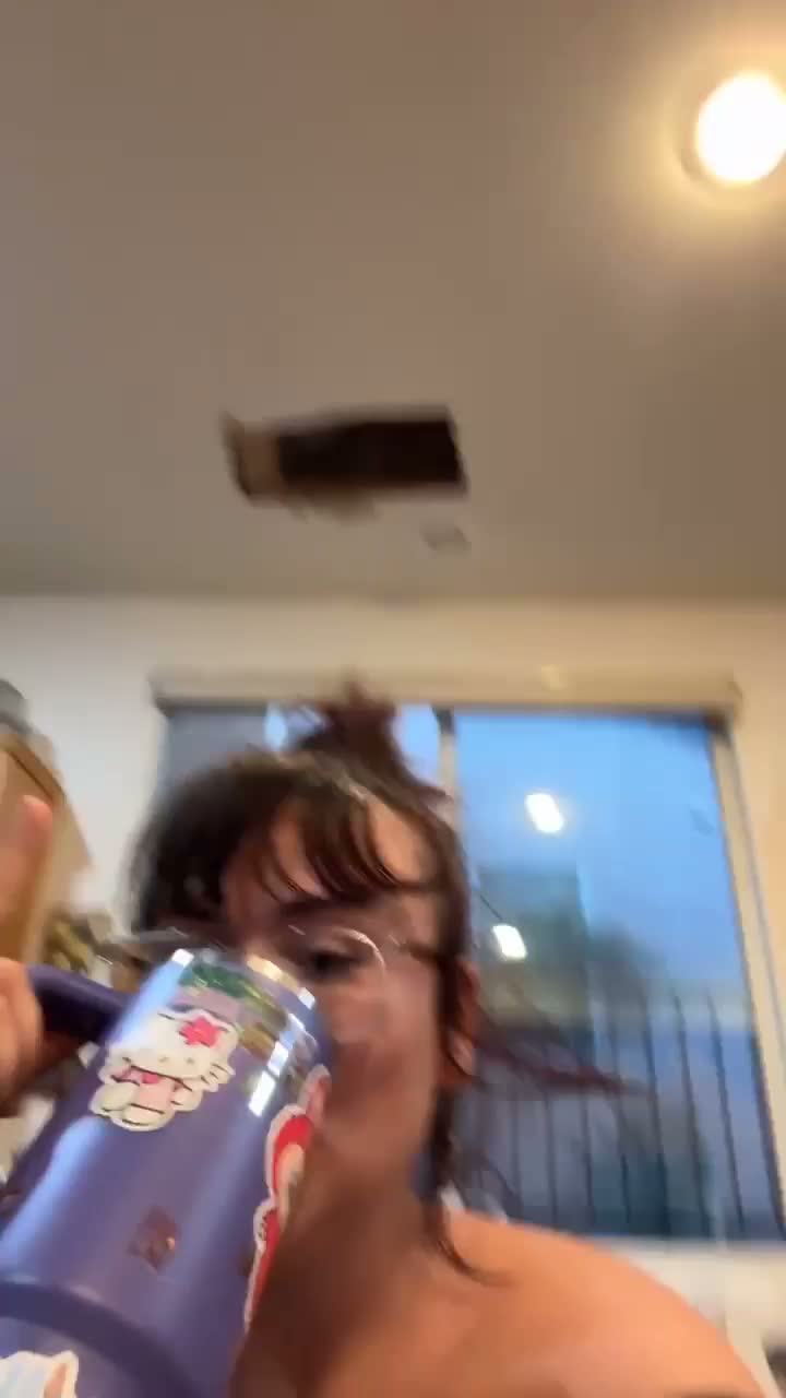 2091661734598085633