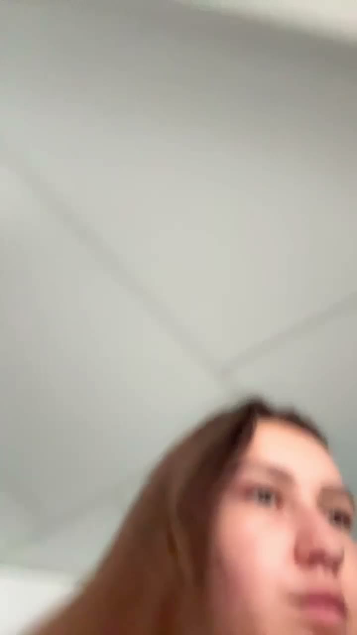 2093463397824017409