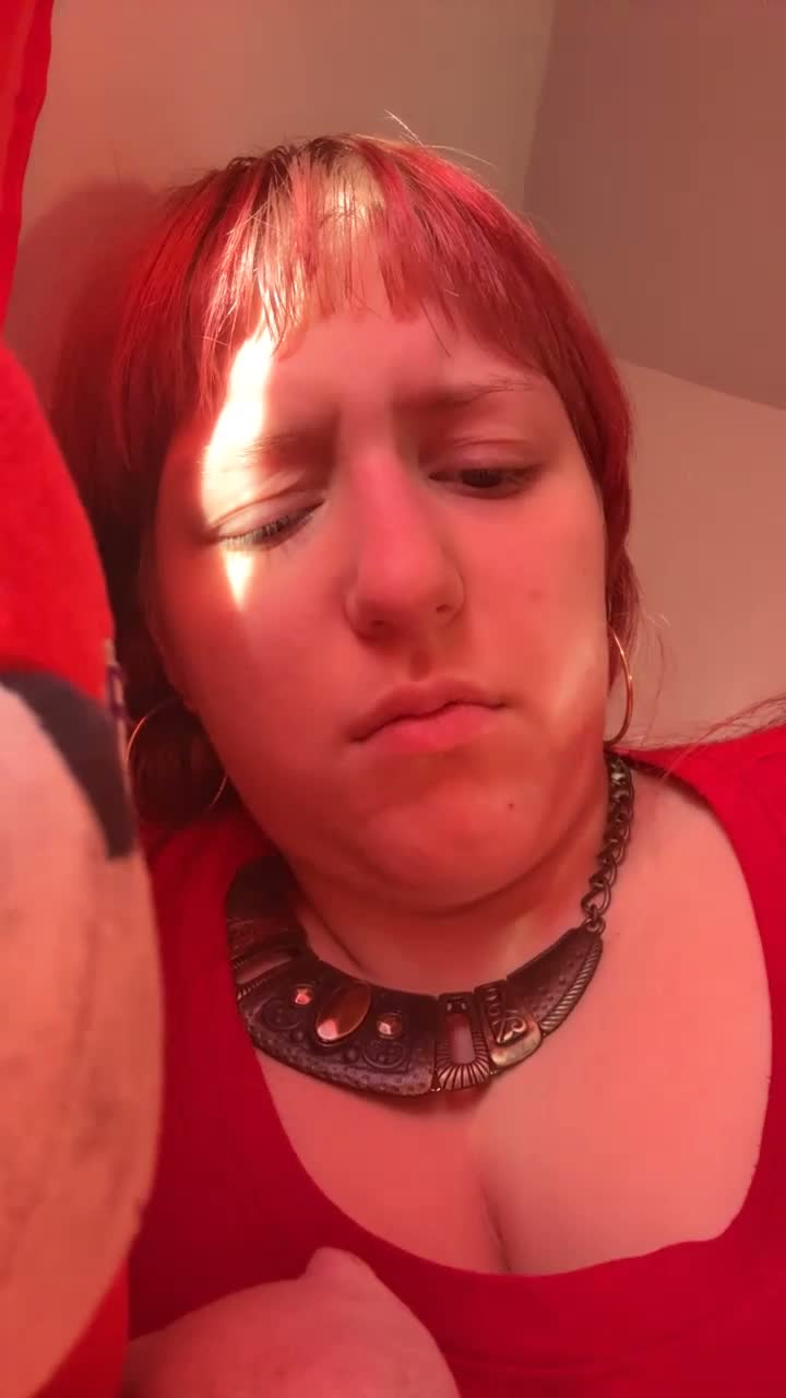 2115598473410332672