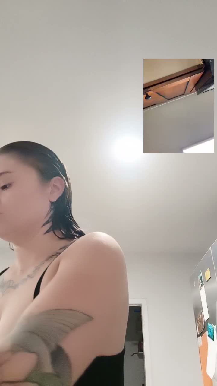 998479672805302272