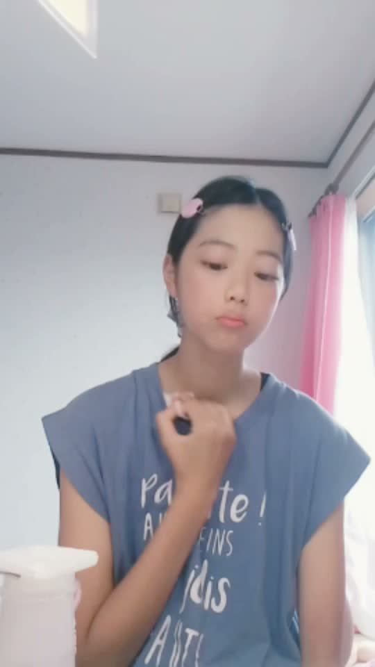 18710702