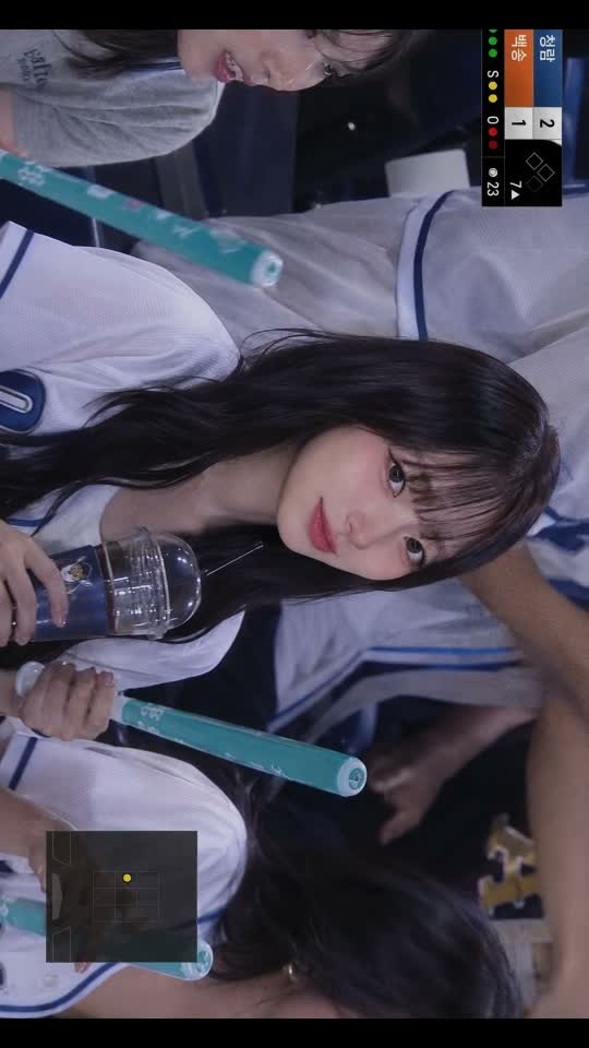 18904657