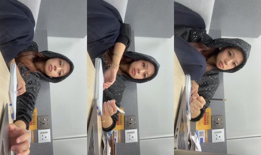 .charmgirl's Stream - Jul 23, 2026, 7:25 PM