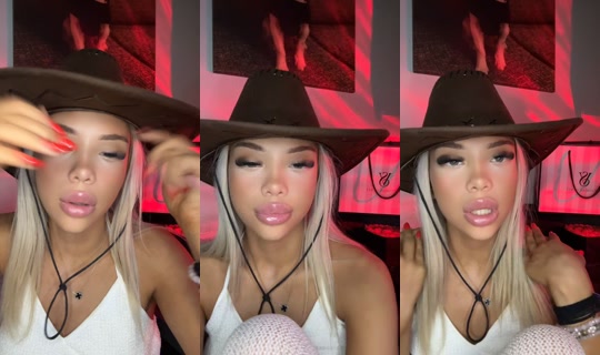 Live de _ddorotea - 24 de ago. de 2026, 2:02