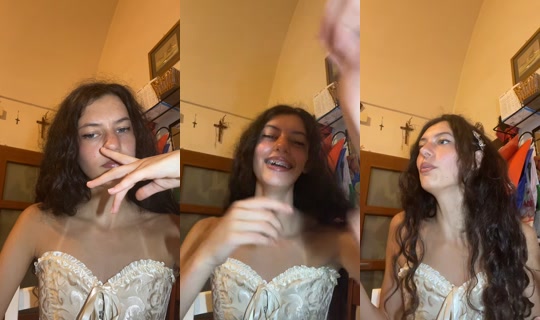 _laa_ricciaa's Stream - Aug 8, 2026, 7:55 PM