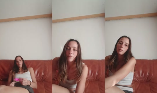 _mariaa220's Stream - Sep 22, 2026, 8:20 AM