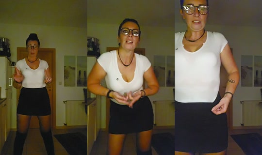_queenmode_69's Stream - Sep 22, 2026, 6:49 PM