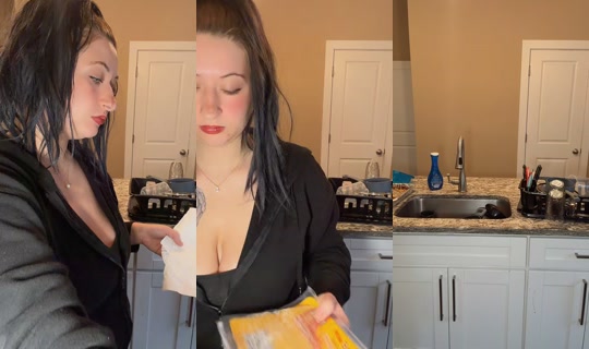 Stream adellahstrong - 26 Jul 2026, 19.36