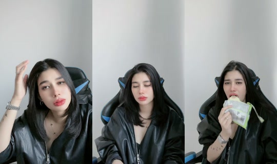 adorenadea's Stream - Aug 22, 2026, 11:32 PM
