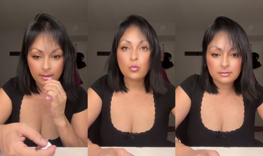 adrianabarrios6113 的直播 - 2026年7月27日 3:29