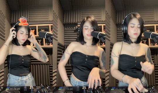 Stream von alexaclavita – 24. Aug. 2026, 11:42