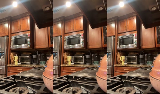 amandamelton._'s Stream - Jul 24, 2026, 3:23 AM