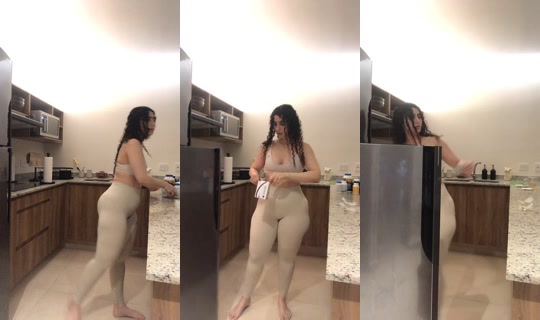 annastayziaa's Stream - Aug 3, 2026, 4:24 AM