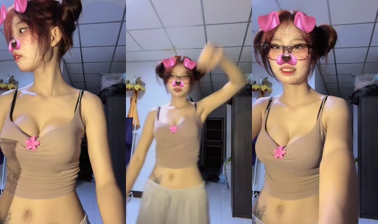 atitayamoom's Stream - Sep 19, 2026, 11:52 AM