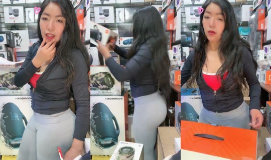 audio.play.store's Stream - Aug 11, 2026, 12:04 AM