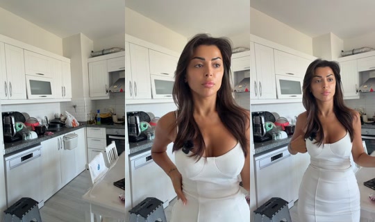 Stream di aysel_ozer1 - 12 ago 2026, 11:39